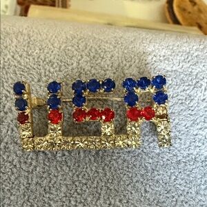 USA Rhinestone Brooch